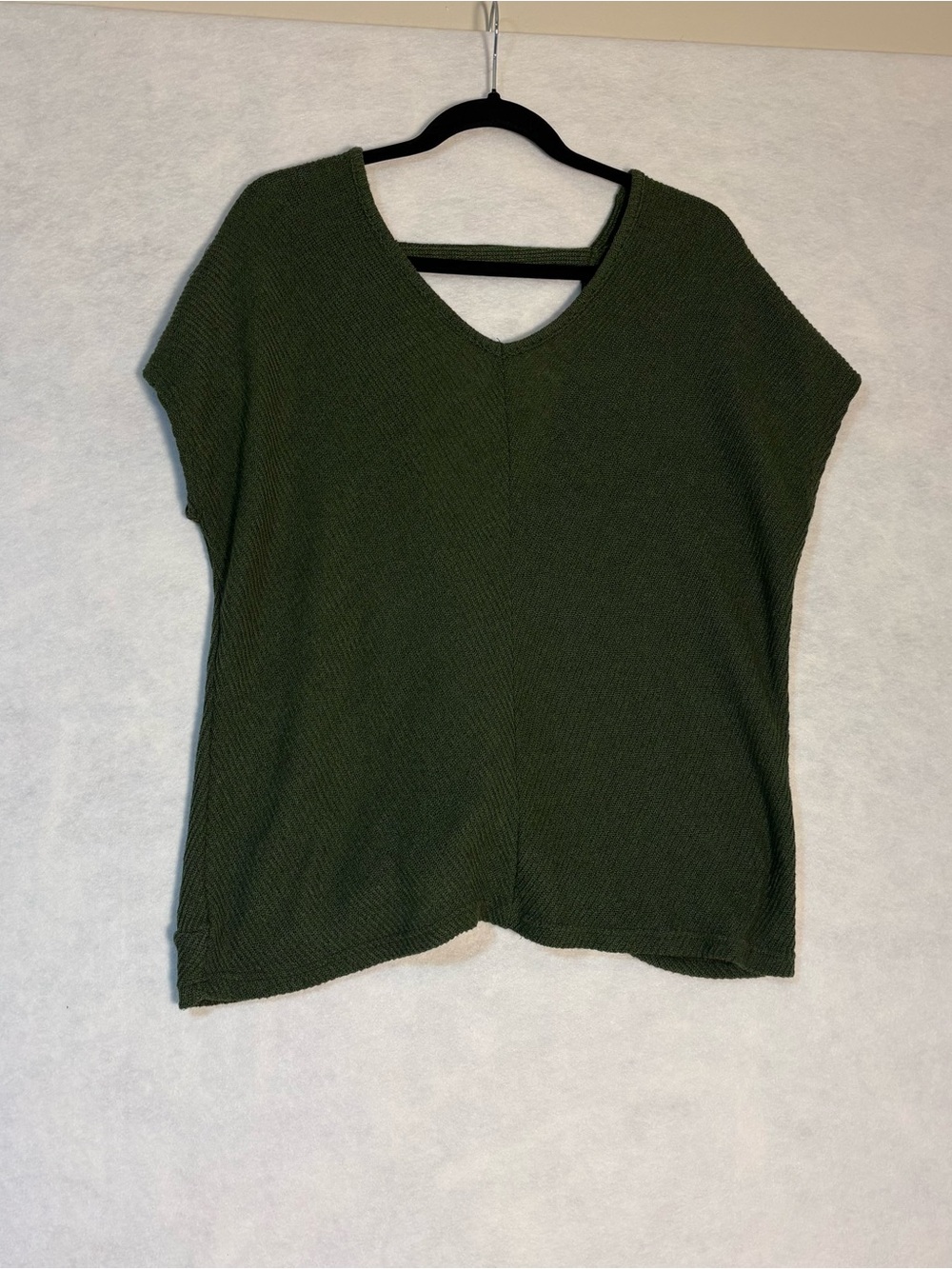 Daytrip Olive Green V-Neck Knit Tunic